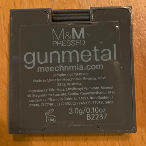 ❌SOLD❌ ✨5XHP✨ 🌻 2/$10 MEECH N MIA  Eyeshadow in Gunmetal - Picture 3 of 4